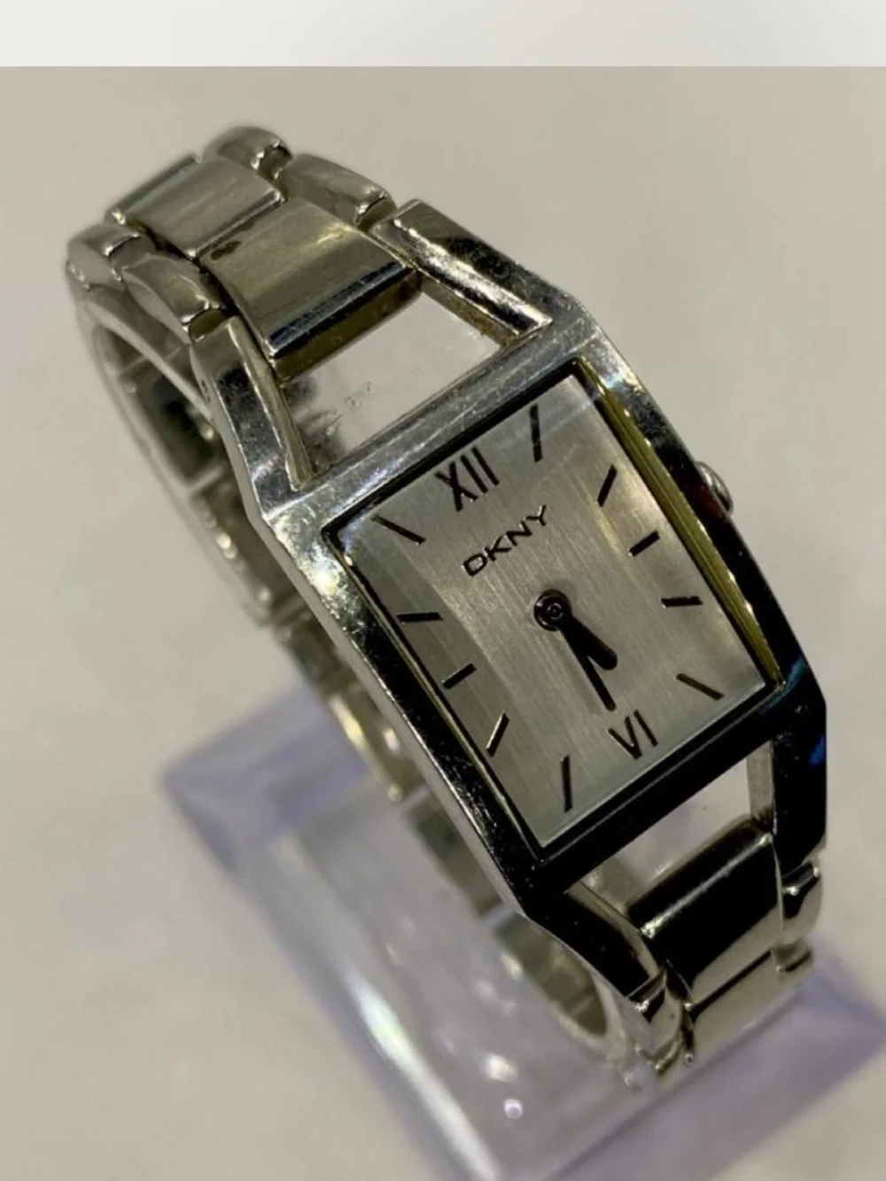 DKNY *** Silver Rectangular Link Bracelet Watch ***